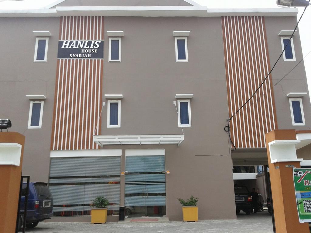Hanlis House Syariah * Medan